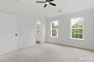 908 Lakehill Rd, Charlotte, NC 28214 - Photo 19