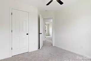 908 Lakehill Rd, Charlotte, NC 28214 - Photo 29