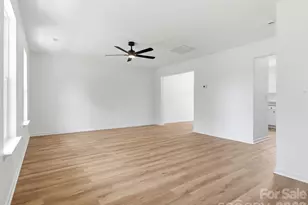908 Lakehill Rd, Charlotte, NC 28214 - Photo 31