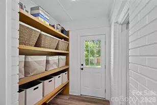 1036 Cutler Pl, Charlotte, NC 28205 - Photo 13