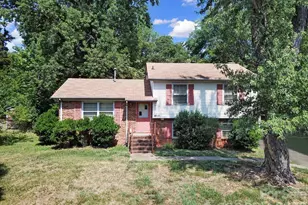6010 Red Carriage Ln, Charlotte, NC 28212 - Photo 1