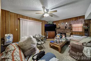 6010 Red Carriage Ln, Charlotte, NC 28212 - Photo 9