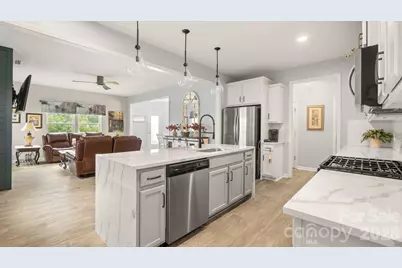 7460 Hartsfield Drive, Lancaster, SC 29720 - Photo 3