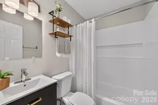 1057 19th St NE, Hickory, NC 28601 - Photo 25