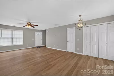 1057 19th Street NE, Hickory, NC 28601 - Photo 13
