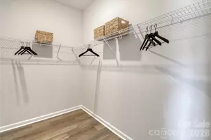 4016 Juno Dr, Charlotte, NC 28215 - Photo 21
