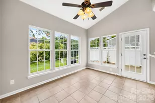 10011 Alexander Martin Ave, Charlotte, NC 28277 - Photo 15