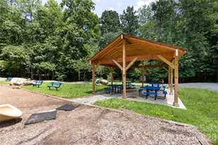 201 Wainsley Pl, Matthews, NC 28105 - Photo 47