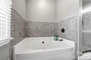 201 Wainsley Pl, Matthews, NC 28105 - Photo 31