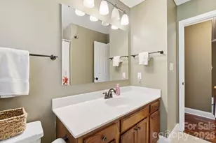 201 Wainsley Pl, Matthews, NC 28105 - Photo 35