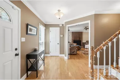 201 Wainsley Place, Matthews, NC 28105 - Photo 5