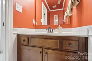201 Wainsley Pl, Matthews, NC 28105 - Photo 23
