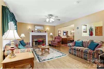 140 Eastwood Drive, Statesville, NC 28625 - Photo 3