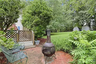140 Eastwood Dr, Statesville, NC 28625 - Photo 37