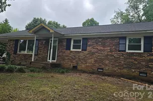 3309 Rollingwood Dr, Gastonia, NC 28052 - Photo 5
