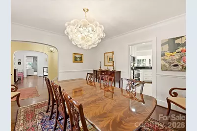 1642 Providence Road, Charlotte, NC 28207 - Photo 15
