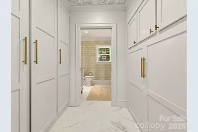 1642 Providence Road, Charlotte, NC 28207 - Photo 23