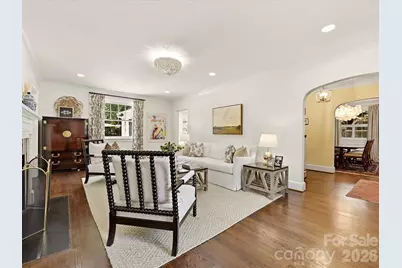 1642 Providence Road, Charlotte, NC 28207 - Photo 11