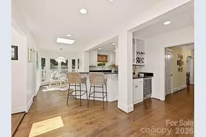 1642 Providence Road, Charlotte, NC 28207 - Photo 19