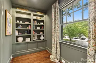 1642 Providence Rd, Charlotte, NC 28207 - Photo 33