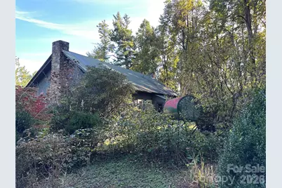 16 Osborn Knob Road, Little Switzerland, NC 28749 - Photo 7