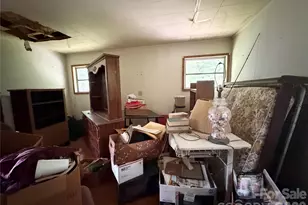 4897 Hwy 226 Hwy N, Little Switzerland, NC 28749 - Photo 19