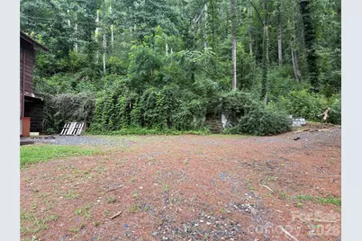 4897 Hwy 226 Highway N, Little Switzerland, NC 28749 - Photo 7