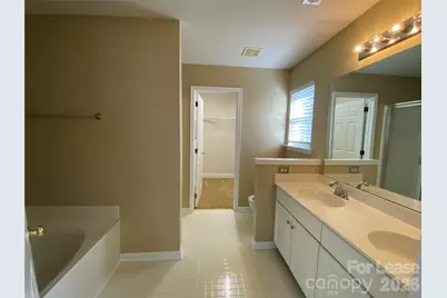 9513 Wilson Hall Drive, Charlotte, NC 28277 - Photo 15