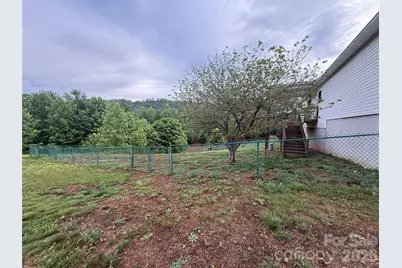 4460 Gouge Avenue, Morganton, NC 28655 - Photo 5