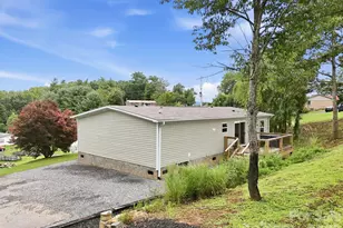 132 E View Dr, Mars Hill, NC 28754 - Photo 37