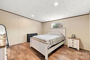 132 E View Dr, Mars Hill, NC 28754 - Photo 17