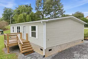 132 E View Dr, Mars Hill, NC 28754 - Photo 29