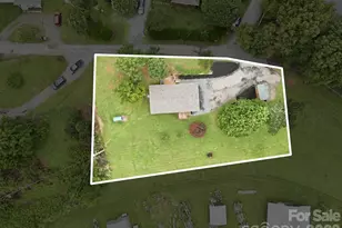 132 E View Dr, Mars Hill, NC 28754 - Photo 3