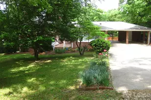 3100 Greenwood Park Cir, Albemarle, NC 28001 - Photo 3