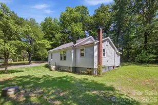 2155 Pa Jolly Ln, Granite Falls, NC 28630 - Photo 5
