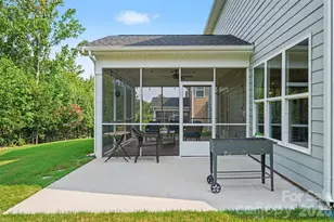 2218 Idol Rock Dr, Fort Mill, SC 29707 - Photo 43