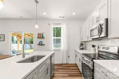1913 Marlwood Circle, Charlotte, NC 28227 - Photo 15