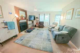 121 Wicklow Dr, Asheville, NC 28806 - Photo 5