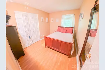 121 Wicklow Drive, Asheville, NC 28806 - Photo 15