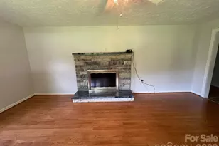 2541 Dellwood Rd, Waynesville, NC 28786 - Photo 21