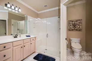 725 Hanna Woods Dr, Cramerton, NC 28032 - Photo 35