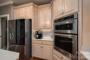 725 Hanna Woods Dr, Cramerton, NC 28032 - Photo 21