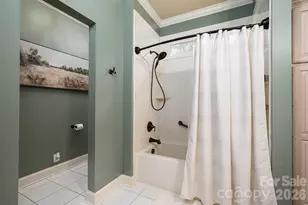 725 Hanna Woods Dr, Cramerton, NC 28032 - Photo 27