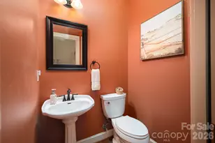 725 Hanna Woods Dr, Cramerton, NC 28032 - Photo 13