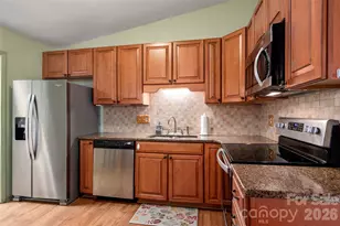 6637 Old Post Rd, Charlotte, NC 28212 - Photo 9