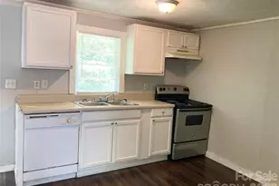 726 Grace St, Salisbury, NC 28144 - Photo 7