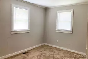 726 Grace St, Salisbury, NC 28144 - Photo 15