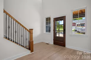 3821 54th Ave NE, Hickory, NC 28601 - Photo 5