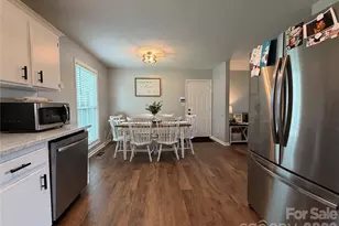213 Darth Maul Dr, Grover, NC 28073 - Photo 5