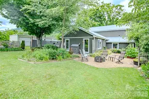 5950 N US 19E Hwy, Newland, NC 28657 - Photo 43